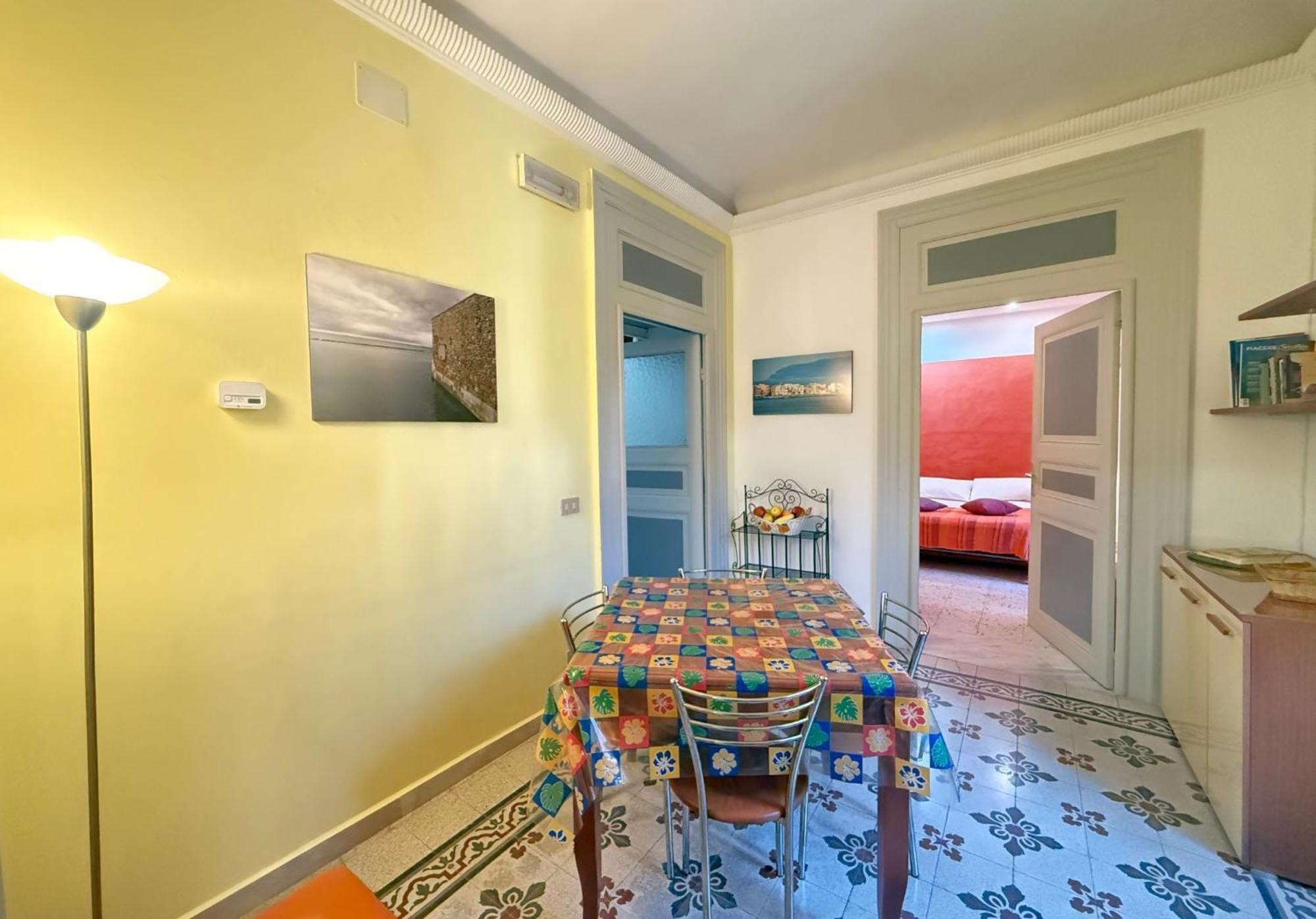 Casinadellepalme Appartamento In Centro Zona Porto Trapani Buitenkant foto