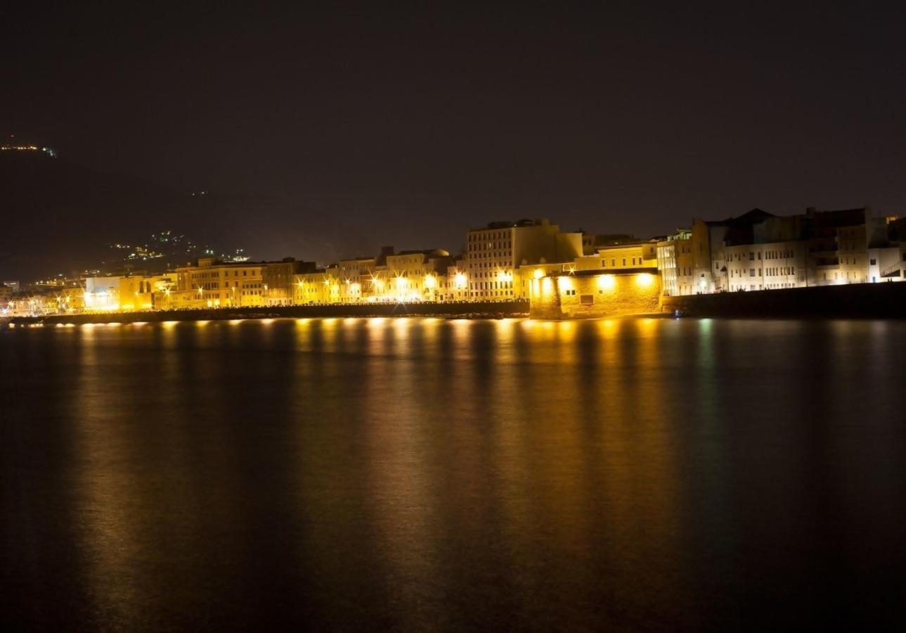 Casinadellepalme Appartamento In Centro Zona Porto Trapani Buitenkant foto